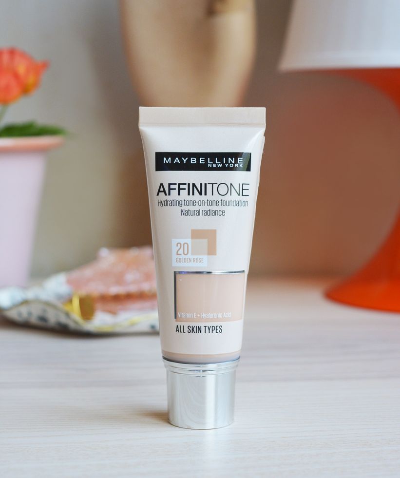 Maybelline Affinitone Fondöten