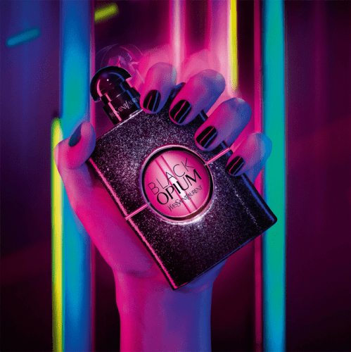 10. Yves Saint Laurent Black Opium Neon Parfüm