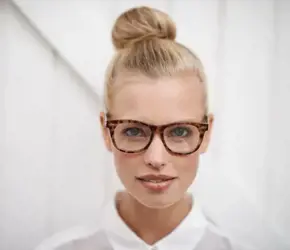 Yüz Şekline Göre Gözlük Seçimi: İdeal Çerçeveyi Bulma Rehberi