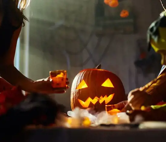 Cadılar Bayramı (Halloween) Nedir?
