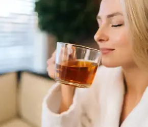 En Etkili Adet Söktürücü Çaylar ve Bitkiler Nelerdir?