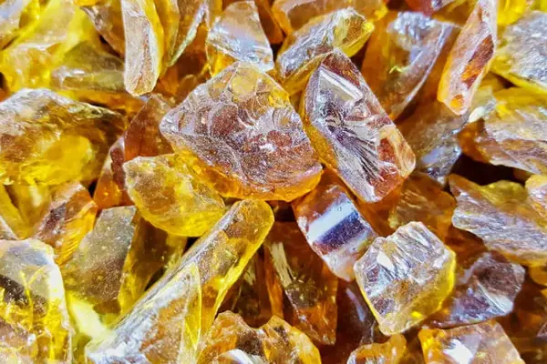 Kehribar Taşı Faydaları ve Özellikleri