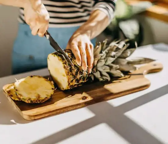 Ananasın Faydaları Nelerdir? Ananas Detoksu Hakkında Her Şey