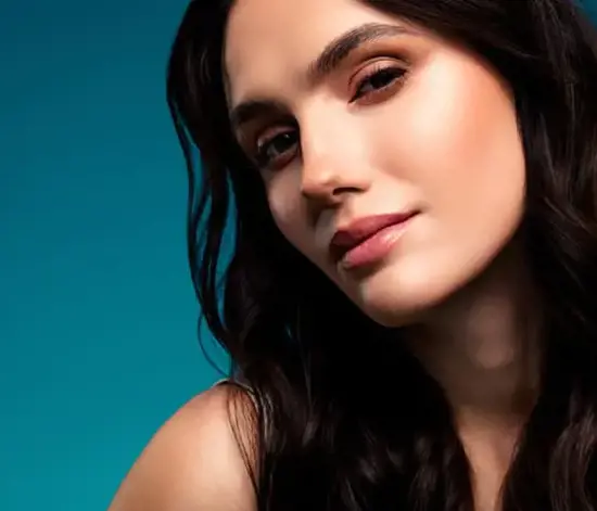 Highlighter Nedir? Aydınlatıcı Nasıl Sürülür?