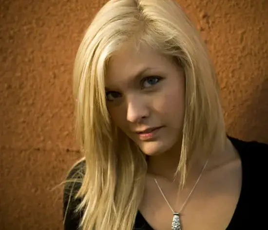 Katlı Perçem Modelleri: Hangi Yüz Tipine Yakışır?