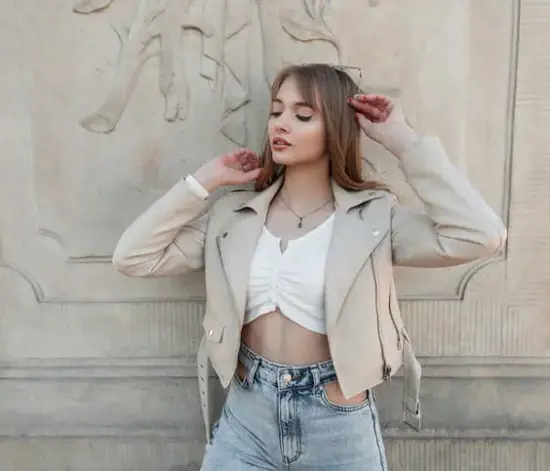 Daha İyi Görünmek için Vücut Tipine Göre Giyinmenin Sırları