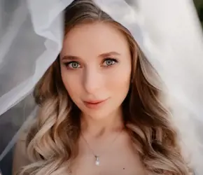 Kusursuz Gelin Makyajı Rehberi: Modeller, Ürün Önerileri ve Kalıcılık Sırları