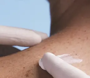 Prof. Dr. Yasemin Atagün’den En Hassas Süreçte Cilt Bakımı Rehberi