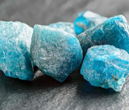 Apatit Taşı Faydaları ve Özellikleri