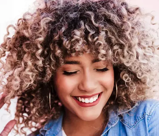 Afro Saçlar Hakkında Bilmen Gereken Her Şey!