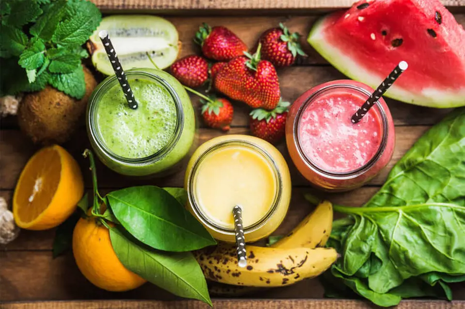 Çilekli smoothie tarifi