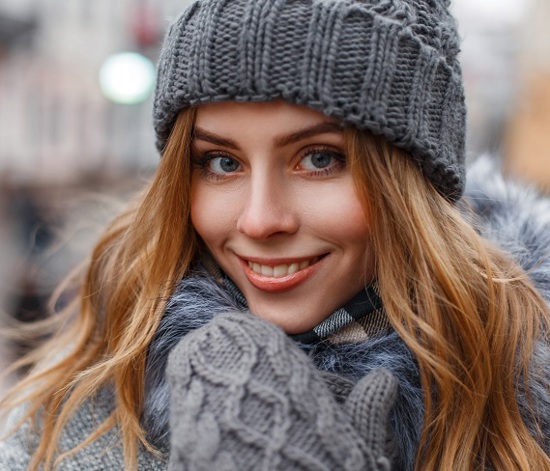 Saç Sırları.com editörleri öneriyor: Soğuk havalarda kullanman gereken saç bakım ürünleri