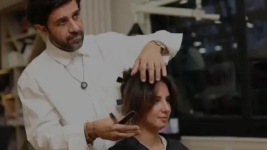 Cemil İrez ile Önü Katlı Saç Kesim Modelleri
