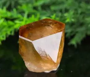 Topaz Taşı Faydaları ve Özellikleri