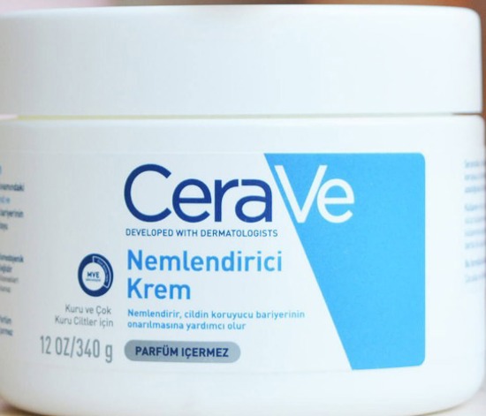 Mercek Altında: Cerave Nemlendirici Krem