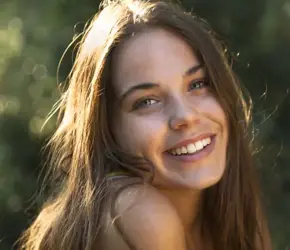 Fındık Kabuğu Saç Rengi Hakkında Bilmen Gereken Her Şey!